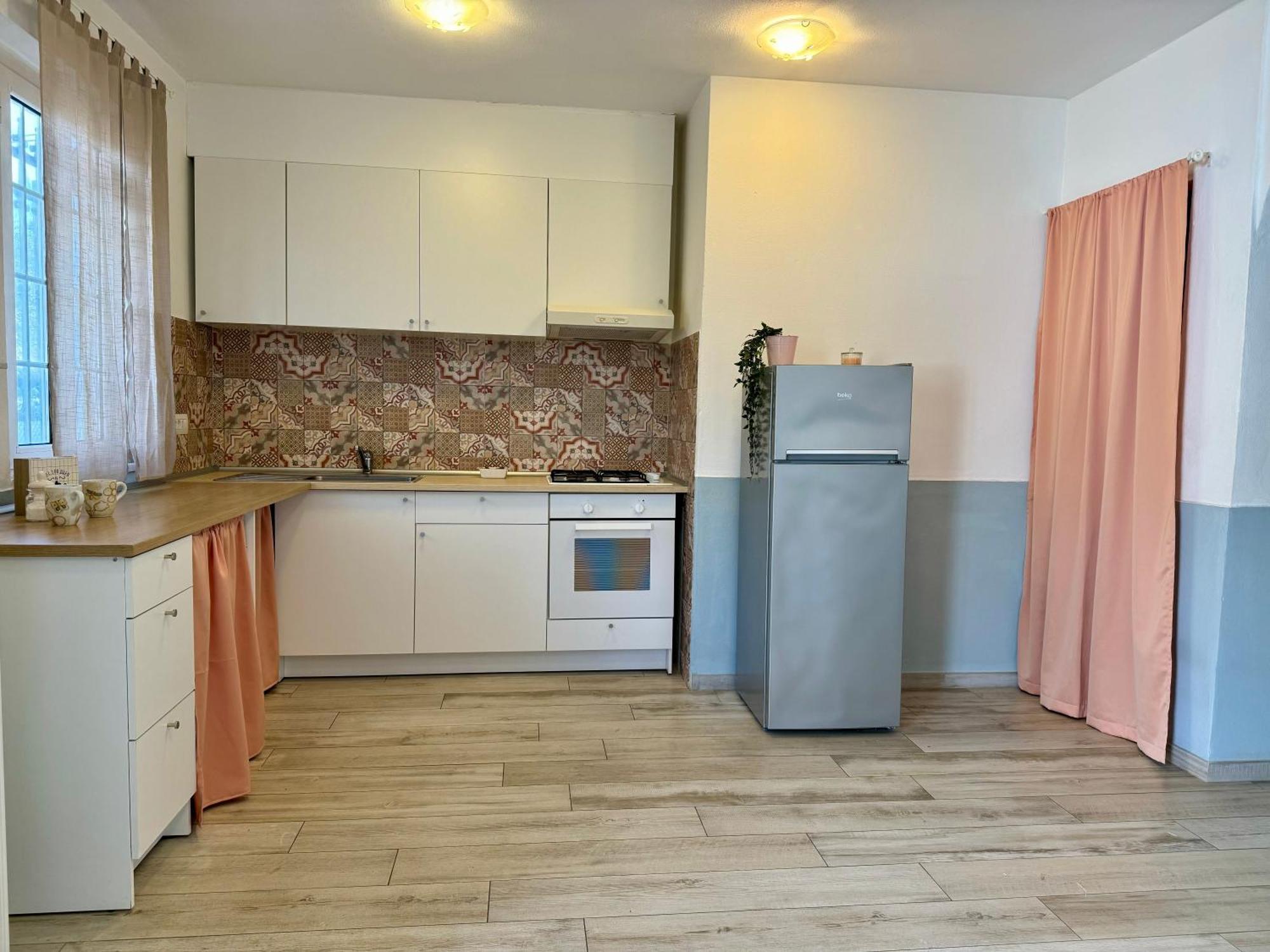 Atelier La Maison Querceta Extérieur photo
